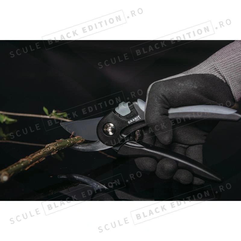 Foarfeca de mana Bypass Granit Black Edition